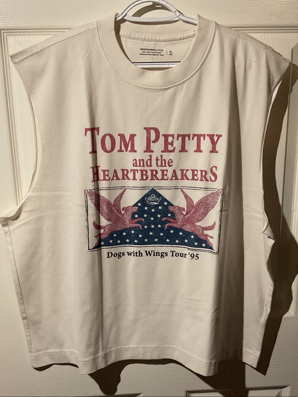 Abercrombie & Fitch White Tom Petty 'Dogs with Wings Tour '95' Sleeveless Tank